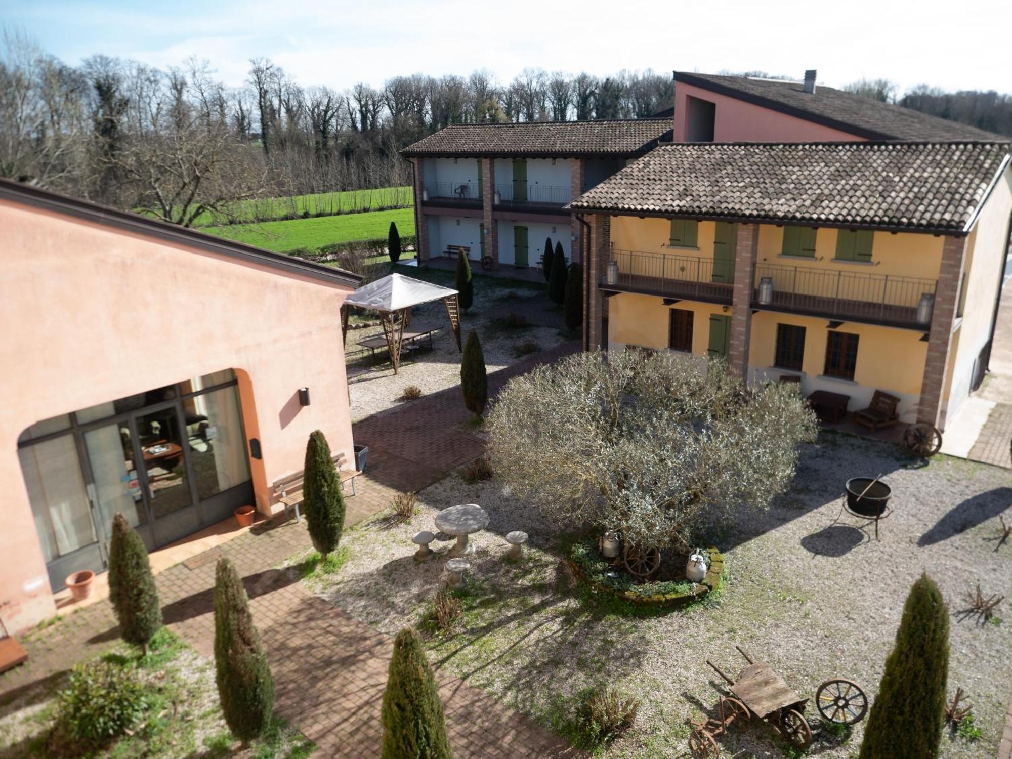 Agriturismo Borgo Del Mincio Volta Mantovana Esterno foto